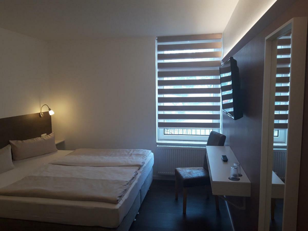 Hotel Weinert Neubrandenburg Kültér fotó